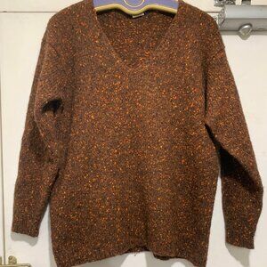 VINTAGE BOSTON PROPER V-NECK KNITTED WOOL SWEATERS SIZE M